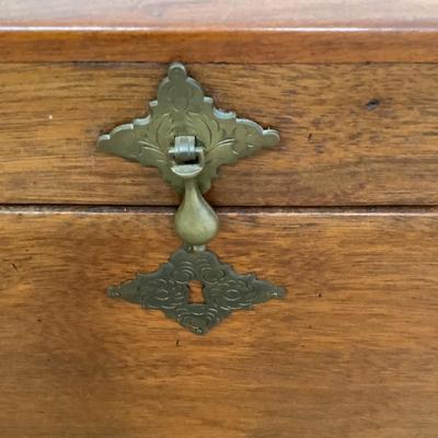 1131 Antique Wooden Mahogany Storage Chest