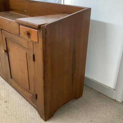 1140 Antique Cherry Slant Top Dry Sink
