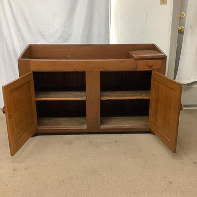 1140 Antique Cherry Slant Top Dry Sink