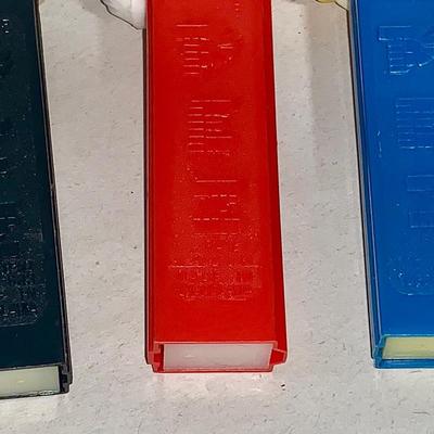 PEZ Lot 8 - Lot of Three 3.9 No Feet Dispensers, Yugoslavia