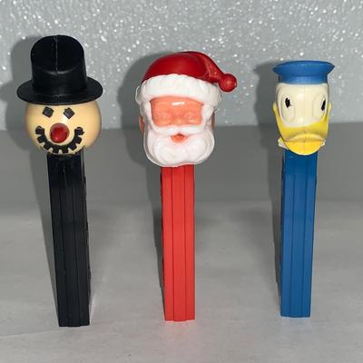 PEZ Lot 8 - Lot of Three 3.9 No Feet Dispensers, Yugoslavia