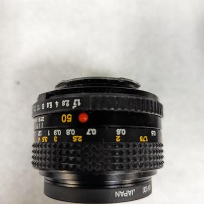 Minolta MD 50mm/F1.7 Camera Lens