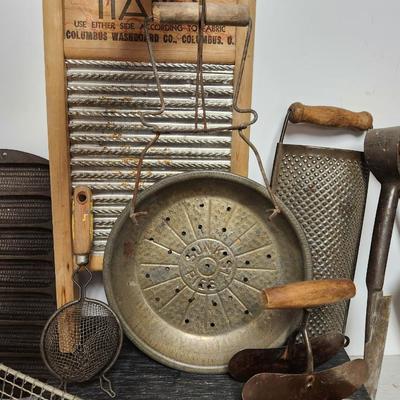 Antique kitchen lot
