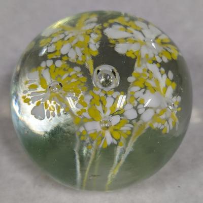 Yellow & White Flower Paperweight