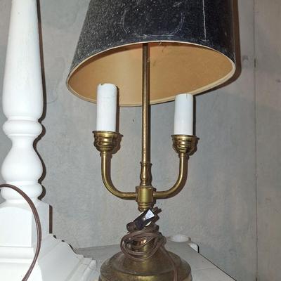 dual banker lamp