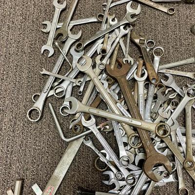 Tool Lot 4 - Wrenches and other things