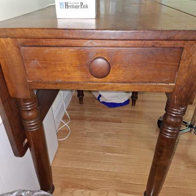 drop leaf table