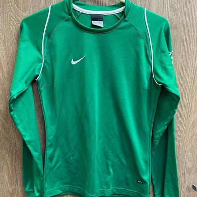 Adult S small Nike Green Dri=fit long sleeve athletic shirt