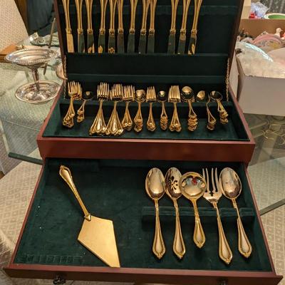 Flatware Set w/Chest Farberware Vintage Gold Electroplated