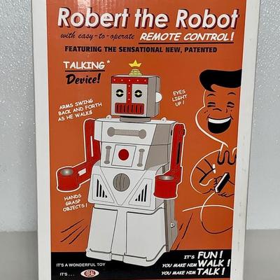 2004 Robert the Robot by Ideal