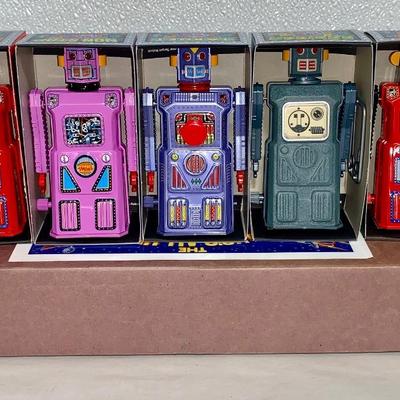 1998 Reproduction Gang of Five Robots