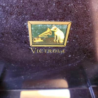 Lot #62 Project Piece - Vintage Bakelite RCA Victor 45 Record Player