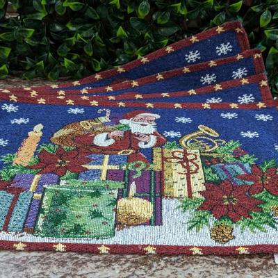 Set of 4 Vintage Santa Placemats Christmas Cloth Poinsettia