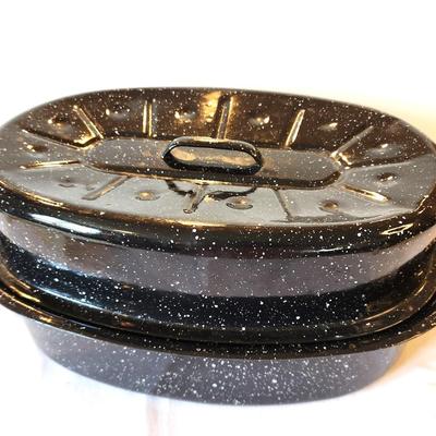 Lot #67 Enamel Roaster