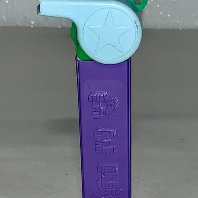 Vintage 3.8 PEZ Whistle, Made in USA, No Feet
