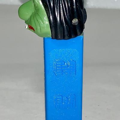 Vintage PEZ 3.9 No Feet Mr. Ugly