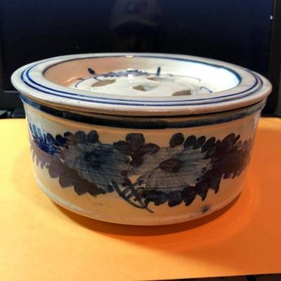 Antique Scarce Chinese Large Stoneware Incense Burner Bowl w/Cover 7.5"W x 3.35"Tall Preowned from an Estate as Pictured.