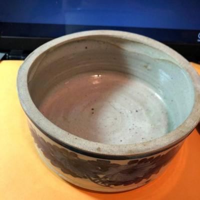 Antique Scarce Chinese Large Stoneware Incense Burner Bowl w/Cover 7.5"W x 3.35"Tall Preowned from an Estate as Pictured.