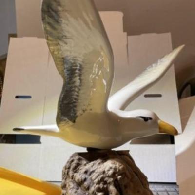 Vintage 15" Wingspan Ceramic Seagull Decoy on a Driftwood Base in Good Preowned Condition.