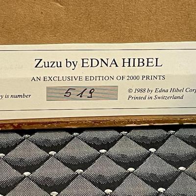 Edna Hibel RARE Zuzu Exclusive Edition of 519/2000 Prints Set Framed 1988 15x10” in Good Preowned Condition.