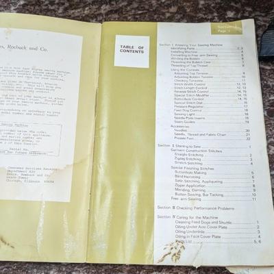 Vintage Working Sears Kenmore 16250 Zig Zag Sewing Machine with Green Plastic Supply Box