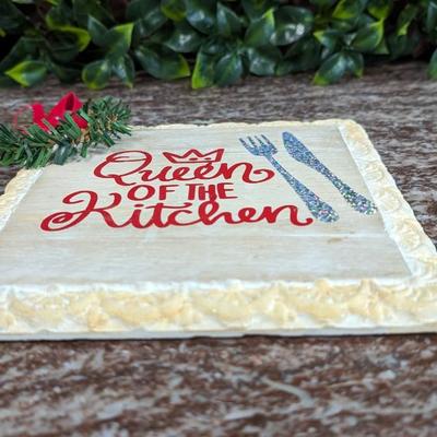 Queen of the Kitchen Decorative Sign Coaster Trivet with Christmas Wreath