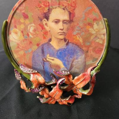 Jay Strongwater Round Table Picture Frame
