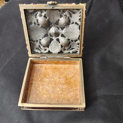 Jay Strongwater Jeweled Trinket box Hinged Top
