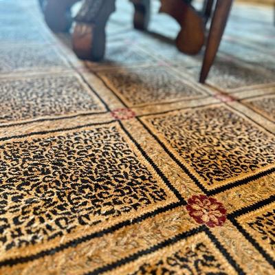 Large 9x12 Rug