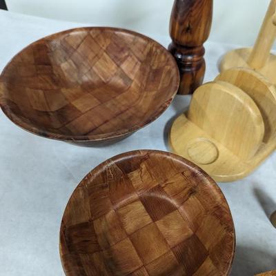 Vintage Wooden Bowls & Shakers