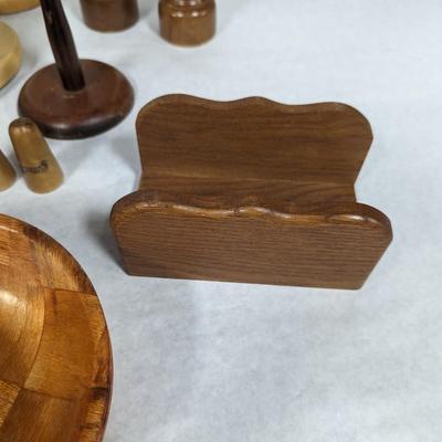 Vintage Wooden Bowls & Shakers