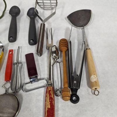 Assortment Of Vintage Utensils