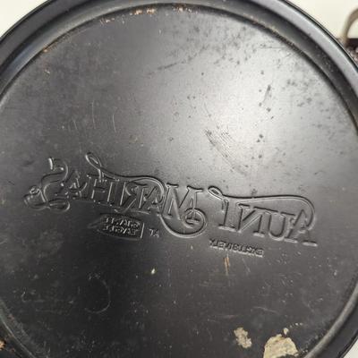 Aunt Martha's Pie Pan & Grater