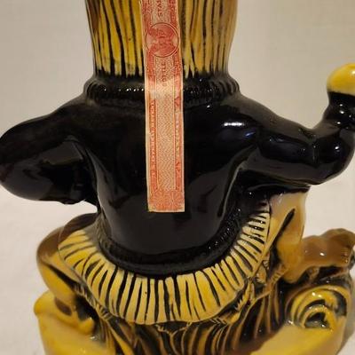 1971 Ezra Brooks Kansas WSU Wheat Shocker Whiskey Decanter