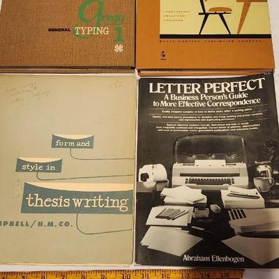 Vintage Tan and Green Royal Quiet De Luxe Portable Typewriter w/ Carrying Case and Typewriting books