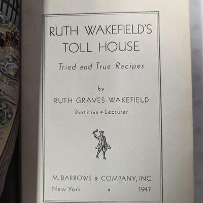 Ruth Wakefields Toll House Recipes