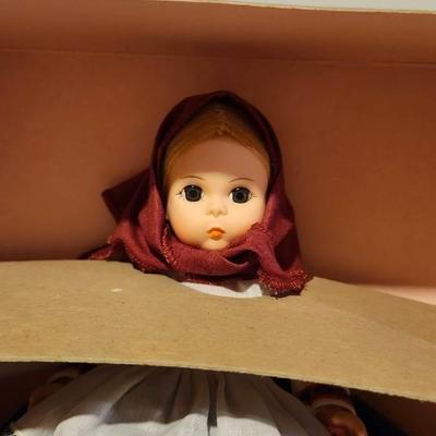 VINTAGE MADAME ALEXANDER EIGHT INCH DOLL #548 RUSSIA WITH ORIGINAL BOX AND TAGS