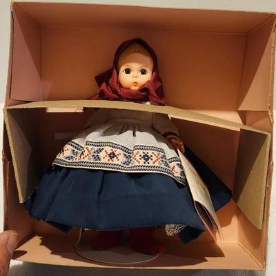 VINTAGE MADAME ALEXANDER EIGHT INCH DOLL #548 RUSSIA WITH ORIGINAL BOX AND TAGS