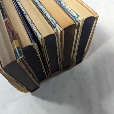 1930's The Hardy Boys Series F. W. Dixon