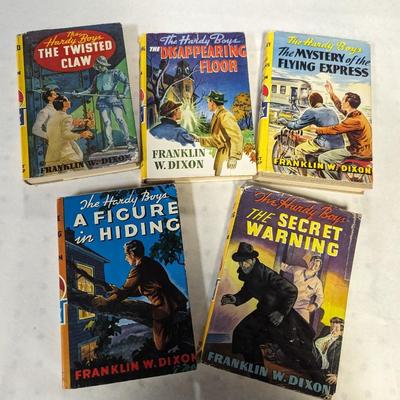 1930's & 1934's The Hardy Boys Series F. W. Dixon