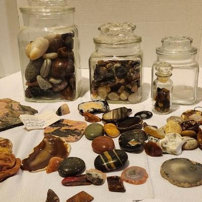 Lot of Mixed Assortment Rock Mineral Cut Slabs Moss Agate JasperCherokee Rose Rocks