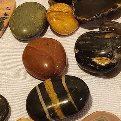 Lot of Mixed Assortment Rock Mineral Cut Slabs Moss Agate JasperCherokee Rose Rocks