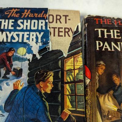 1940's The Hardy Boys Series F. W. Dixon