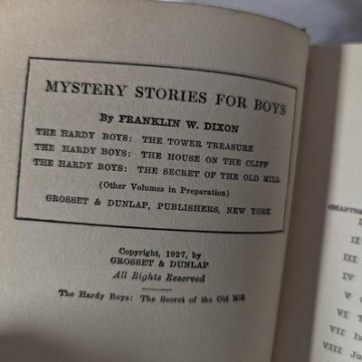 1920's 1930's 1970's The Hardy Boys Series F. W. Dixon