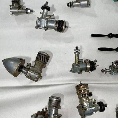 Mixed Parts Lot - Vintage RC Airplane Engines