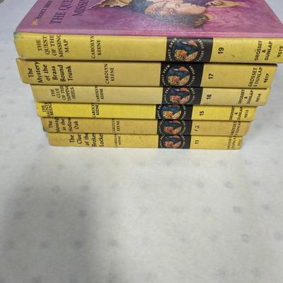 1930's 1940's 1960's 1970's A Nancy Drew Mystery Story Carolyn Keene