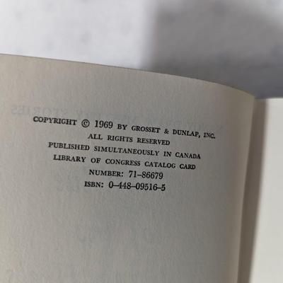 1930's 1940's 1960's 1970's A Nancy Drew Mystery Story Carolyn Keene