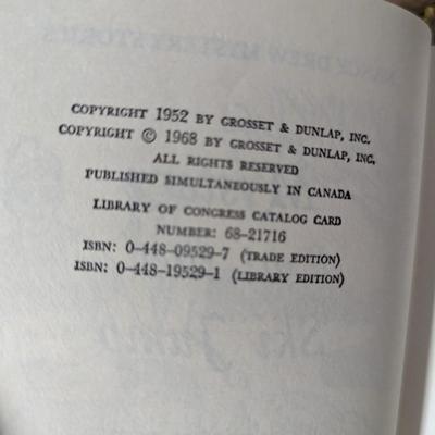 1940's 1950's 1960's A Nancy Drew Mystery Story Carolyn Keene
