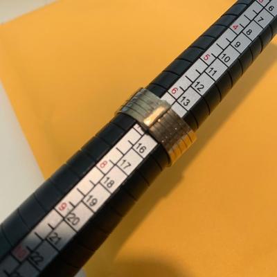 14k Yellow Gold Estate Ring