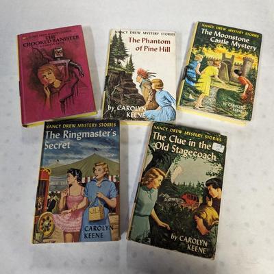 1950's 1960's 1070's A Nancy Drew Mystery Story Carolyn Keene